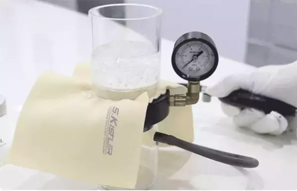 宇宙服素材エアロゲル使用！超断熱・超防寒の極暖ルームウェアがMakuakeより登場！10月27日から11月29日まで販売中