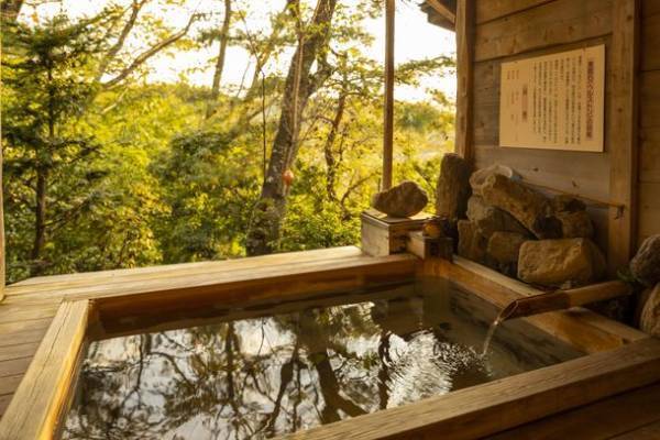 大自然の中で一味変わったグランピングが楽しめる！岐阜県・中津川市「星が見の杜」で団体利用優待を実施中