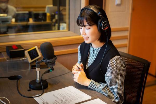 ファッションブランド『mizuiro ind』によるオリジナルラジオ番組『mizuiro ind LIGHT BLUE CAFE』(DJ：石井杏奈)FM大阪 11/5(土)20:00～Tokyo fm 11/6(日)08:00～より放送スタート！！