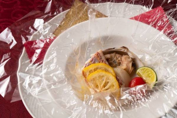 神戸トアロードホテル山楽、特別なひとときを演出するクリスマス限定のスペシャルディナーコースを提供