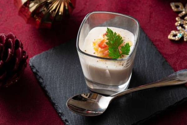 神戸トアロードホテル山楽、特別なひとときを演出するクリスマス限定のスペシャルディナーコースを提供