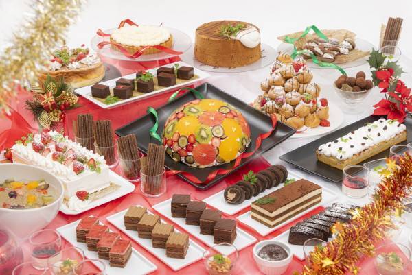 ホテル京阪 京橋 グランデレストラン「ロレーヌ」で楽しむクリスマスメニュー～スイーツビュッフェとディナー ハーフビュッフェ～
