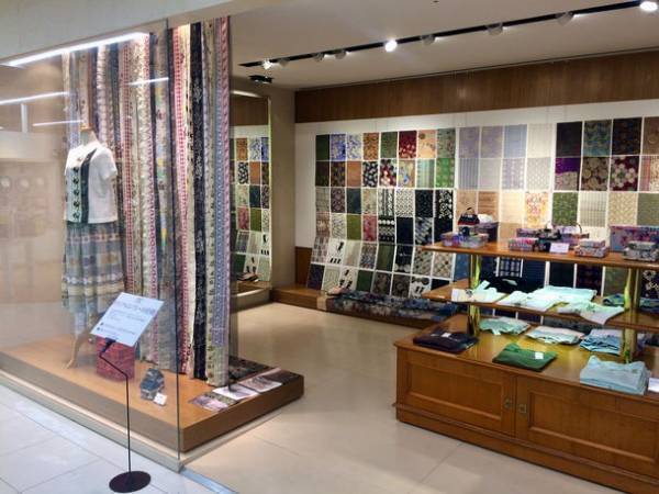 エンブロイダリーレース老舗メゾンPJCの「冬の新作展」をジェイアール京都伊勢丹にて11月9日から15日まで開催