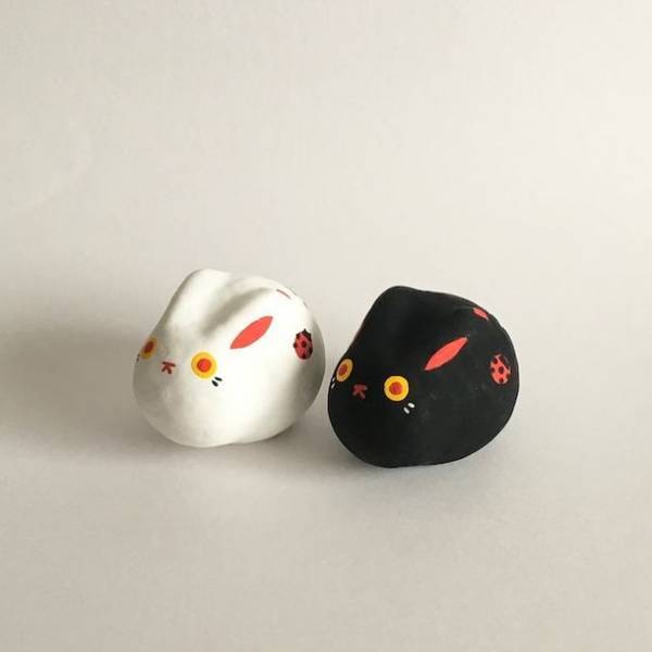 縁起物3つが詰まったユニークな「張り子」を販売！　干支 うさぎ、招き猫、てんとう虫がギュッと1つに！