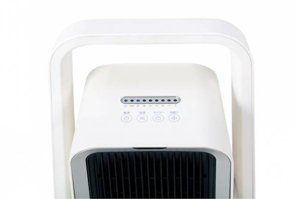 ヤマダホールディングス オリジナル暖房商品　暖かさ広がる 上下左右の首振り機能「3Dセラミックファンヒーター」発売