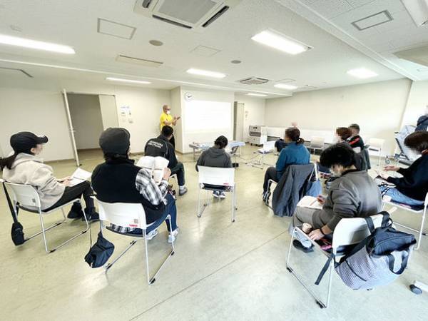 相模原市スポーツ協会グループ主催「テーピング講習会」へ鍼灸接骨院を経営する、株式会社ほねごりが社員を講師として派遣