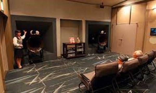 新冠町レ・コード館で行われているレコードコンサートを「新冠温泉ホテルヒルズ」にてキャンドルナイト＆リバイバル開催