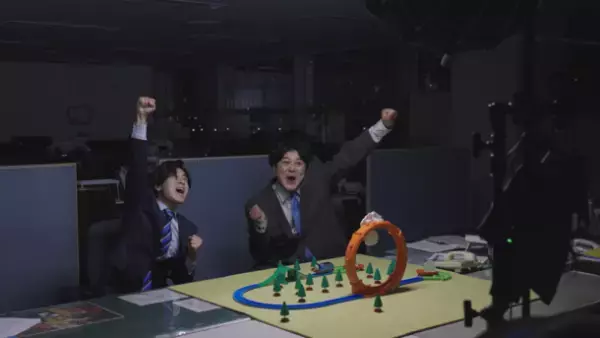 ～ トーマスから学ぶ、社会の教訓 ～　きかんしゃトーマス12年ぶりフルリニューアルを記念したwebドラマが誕生！大人こそ共感できる！？“アテフリ”ドラマ『サラリーマントーマス』2022年11月17日(木)よりYouTubeにて公開！