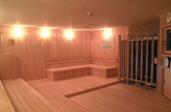 伏見のスーパー銭湯が学生の間でプチブーム中！？学生向けサービス開始により、学生来館数が1年で約4倍に増加！