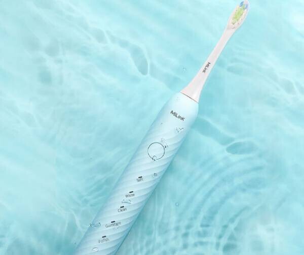 いつまでも健康で白い歯を維持し、ワンランク上の口腔ケアを実現する、リニア音波振動式電動歯ブラシ「ML-TB01」が2022年12月1日発売！さぁ始めよう“自分磨き”
