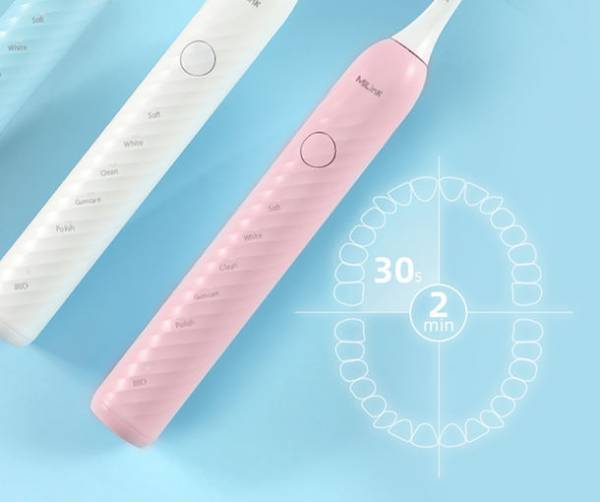 いつまでも健康で白い歯を維持し、ワンランク上の口腔ケアを実現する、リニア音波振動式電動歯ブラシ「ML-TB01」が2022年12月1日発売！さぁ始めよう“自分磨き”