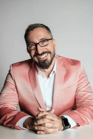 え！？お風呂で使える、完全防水※1のLEDライト美顔器！IT先進国スウェーデンの新技術※2を詰め込んだ進化し続ける美顔器FOREO LUNA 4 plus11月18日(金)発売