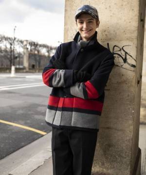 アニエスベー、「Couleurs de l’hiver」をテーマにした冬のアウターコレクションを展開