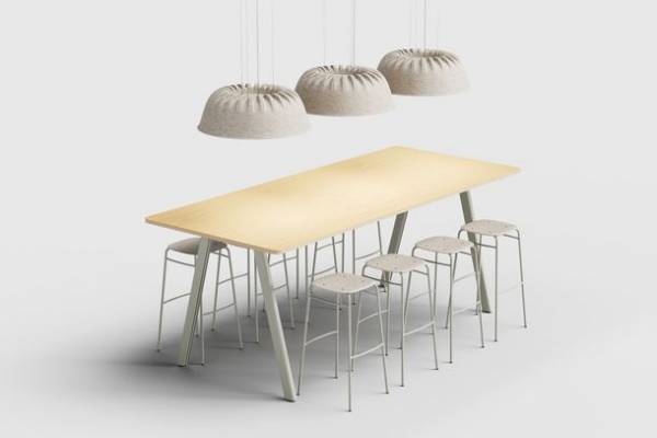 ＜リサイクルペットボトルからチェアへ＞サスティナブルなものづくりで注目のオランダ家具メーカーDeVorm(デフォルム)の新作軽量スツール「Twist(ツイスト)」シリーズ取り扱い開始