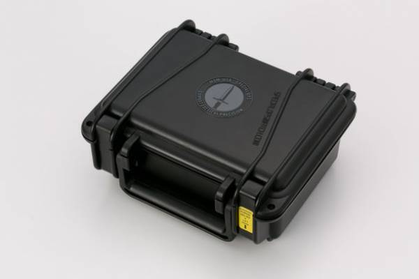 ウルトラセブン55周年＆monoマガジン発刊40周年＆MTM Watchのコラボレーションウォッチが登場！12月2日予約受付開始！