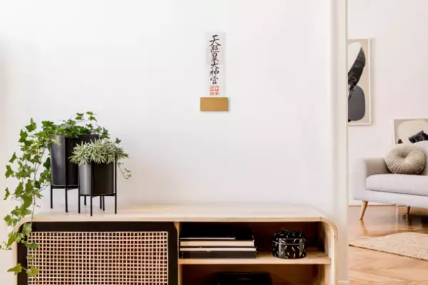 わずか7g、現代のインテリアに馴染む「紙の神棚」　GREEN FUNDINGにて11月23日から先行発売