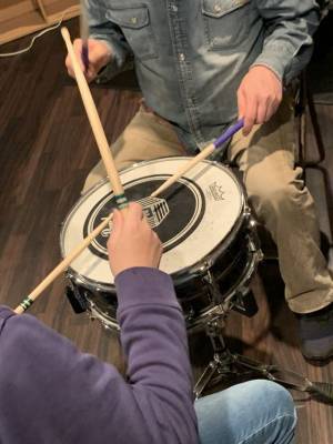 ビートルズトリビュートバンド「COMMA-DADA」　ホテルニューオータニ長岡 NCホールにてクリスマスコンサートを12月17日に開催