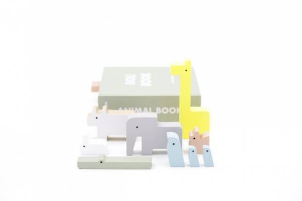 木のおもちゃブランド「dou?」より、本型BOXにおもちゃが入った“DOU BOOK”シリーズ 3型が12月初旬に発売