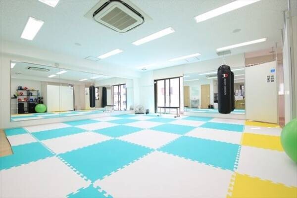 東京都千代田区のボクシングスタジオTRINITY　2周年を記念し、入会金が無料になるキャンペーンを12月29日まで実施