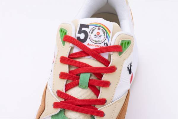 『天下一品』×『le coq sportif』コラボレーションスニーカー　即日完売となった話題のスニーカーの第2弾が11月21日に販売開始