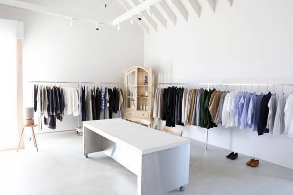 遠州織物の産地発ブランド「HUIS」、丸の内ビルディング4Fに新ショールームを2022年12月14日(水)開設