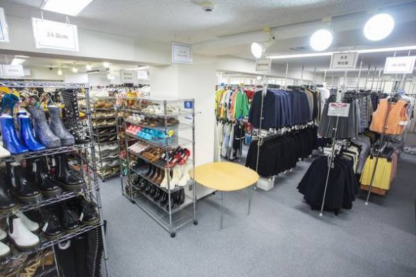 限定特典付 1億5千万円分の商品投入！貸衣装レンタル店が大リニューアルオープン