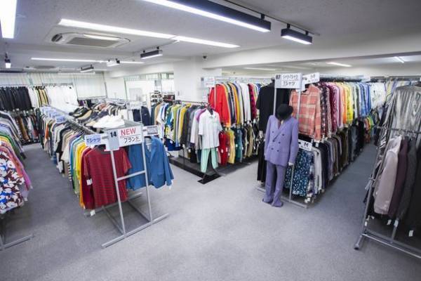 限定特典付 1億5千万円分の商品投入！貸衣装レンタル店が大リニューアルオープン