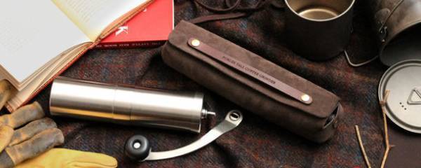 革工房「MUNEKAWA」がセラミックコーヒーミルのトップメーカー「ジャパンポーレックス」とコラボ　200個限定の本革ケースを12月5日より販売開始