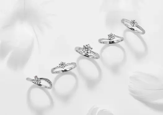 プロポーズで贈った婚約指輪をパートナーの理想の指輪やネックレスに後から変更が出来るアイプリモのオリジナルサービス『パーフェクトプロポーズリング』