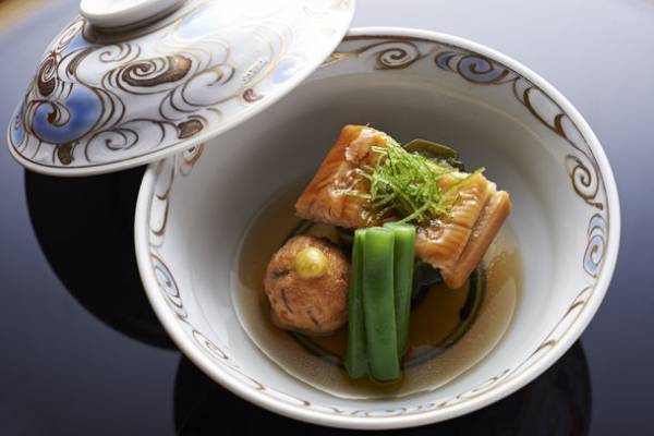 京丹後市の食のふるさとづくり「＆TANGOプロジェクト」人気の名店・シェフとのコラボレーションにより、京丹後市産の厳選食材を使用したオリジナルコース料理が完成！東京・京都・大阪の10店で「京丹後」の味がご堪能いただけます！