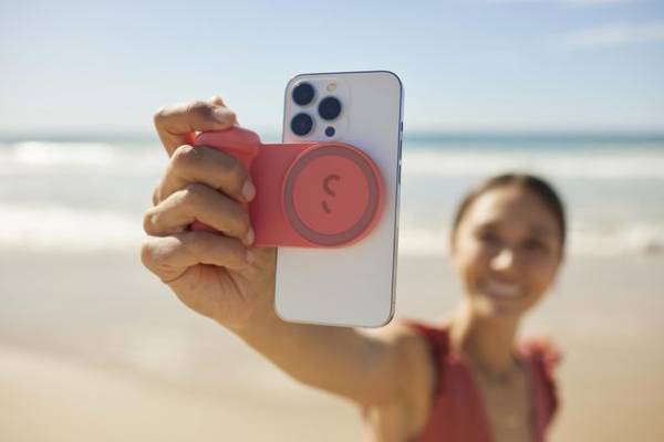 「SnapGrip」モバイルバッテリー内蔵カメラグリップなどMagSafe対応カメラアクセサリー受注開始