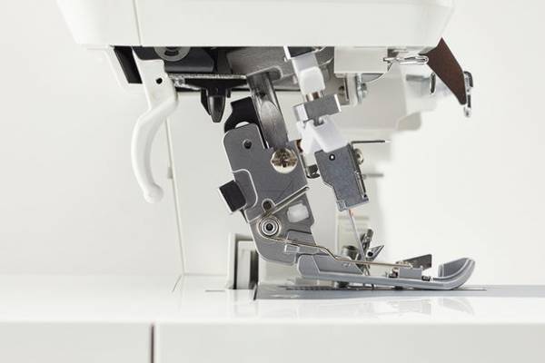 操作性を大幅に向上する3つの新機能を初搭載　家庭用小型ロックミシン「Airy(エアリー)MO-3000」2023年1月11日より発売！