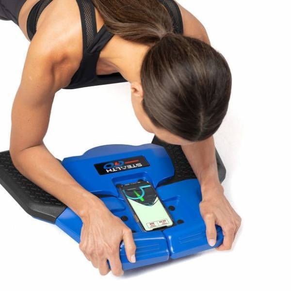 ゲーミングプランクボード『ステルスゴー』が全国のエニタイムフィットネス22店舗に導入！