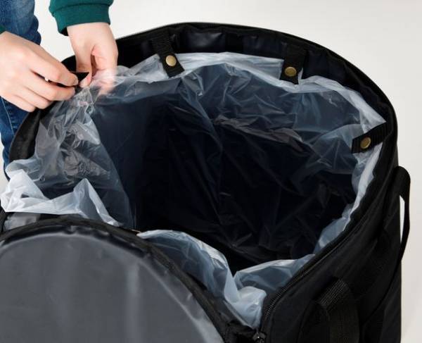 冬キャンプの必需品！灯油ストーブを手軽に持ち運べる「ストーブバッグ」を新発売