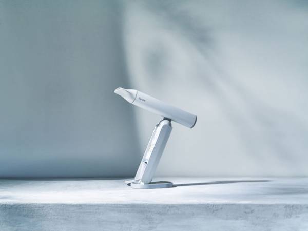 【新製品】独自のデザインアプローチから革新を生み出すウェルネスブランド「Re・De」より待望の第3弾新製品！圧倒的な風と軽さを実現した革新的なドライヤー「Re・De Hairdry」が12/16(金)より発売