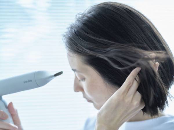 【新製品】独自のデザインアプローチから革新を生み出すウェルネスブランド「Re・De」より待望の第3弾新製品！圧倒的な風と軽さを実現した革新的なドライヤー「Re・De Hairdry」が12/16(金)より発売