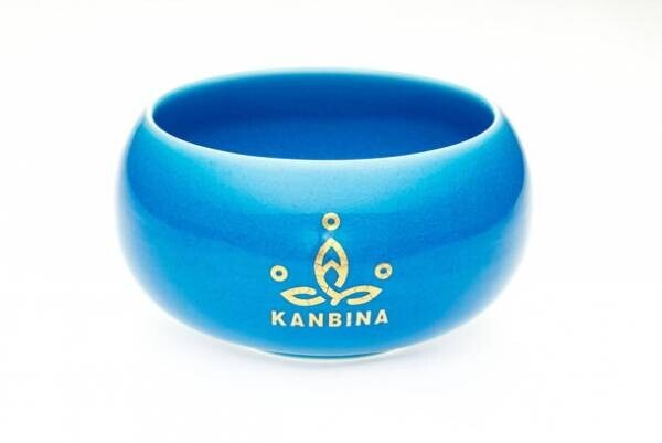 業界初のヨガ瞑想陶磁器が12月6日から発売　～深邃なブルーと本金をあしらった極美と実用性を兼備～