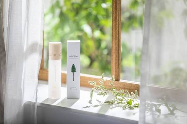 『haus ヒノキオールインワンナチュラルスキンジェル』が「グッドデザイン賞2022」「ウッドデザイン賞2022」ダブル受賞