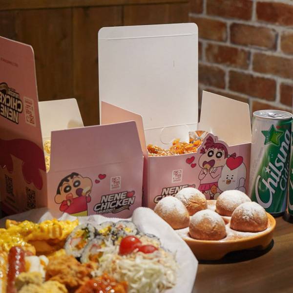 NENE CHICKEN×クレヨンしんちゃんコラボキャンペーン！12月15日より購入者限定でオリジナルステッカーをプレゼント