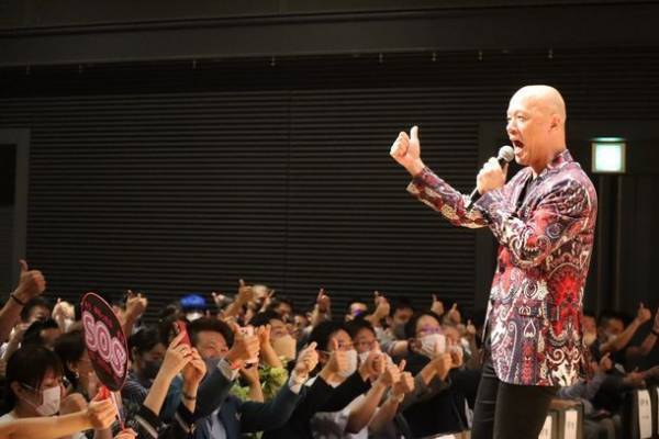 登録者数100万人超のYouTube講演家 鴨頭 嘉人著『コミュニケーション大全』12月に累計12刷50,000部を達成！