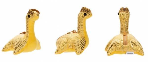 ネッシーファン必見！「Apex Legends(TM)」豪華な金ネッシーファミリーセットがインフォレンズギークショップ限定で登場！2022年12月9日(金)に予約開始、12月21日(水)に販売開始