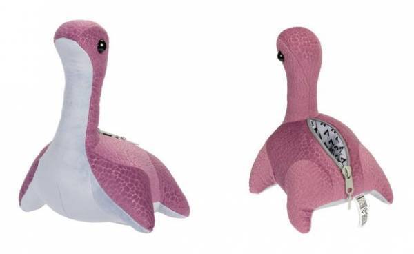 ネッシーファン必見！「Apex Legends(TM)」豪華な金ネッシーファミリーセットがインフォレンズギークショップ限定で登場！2022年12月9日(金)に予約開始、12月21日(水)に販売開始