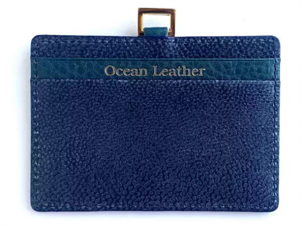 廃棄される魚皮から創った“新たなフィッシュレザー製品”「手帳型スマホケース・ペンケース・IDパスケース」を2023年1月17日18:00まで販売