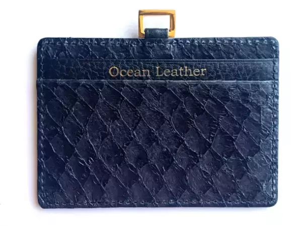 廃棄される魚皮から創った“新たなフィッシュレザー製品”「手帳型スマホケース・ペンケース・IDパスケース」を2023年1月17日18:00まで販売