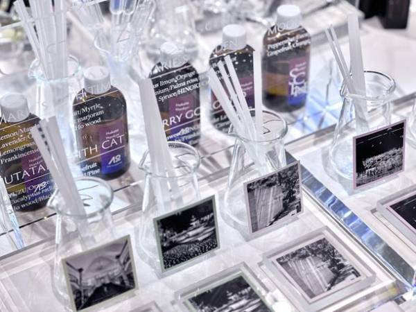 福岡・博多阪急にカスタマイズ・フレグランスが登場！11月16日～22日の期間限定出店で大盛況