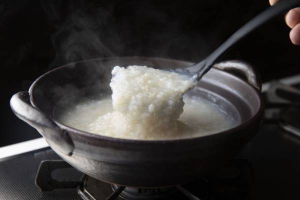 お粥専門店「FabuDine.」が"有機5分づき"のお米を使用したベビー用お粥「BABYGAYU」を12/20(火)より販売開始