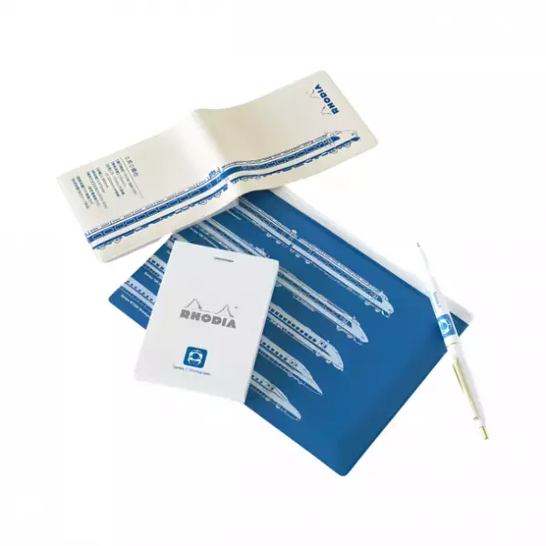 RHODIA・BICとのコラボ商品　0系トラベル筆記セット・100系トラベル筆記セット新発売！歴代の新幹線が並んだフラットポーチ付き