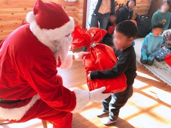 岡山県・鳥取県・島根県の児童養護施設へプレゼントをお届け！「クリスマスサンタプロジェクト」クラウドファンディングを実施