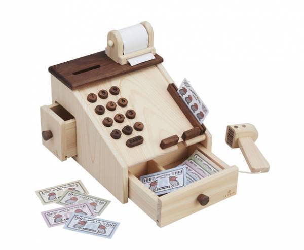 家具・玩具ブランド「IKONIH(アイコニー)」はクリスマスシーズン～お正月に向けてサステナブルなひのきのおもちゃの販売強化を実施！