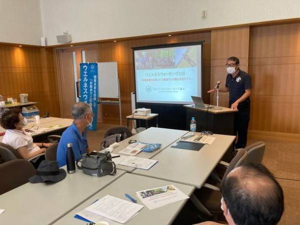 『第2回横浜港ウエルネスウォーキング』を12月18日に開催！クリスマス装飾の横浜港や“帆船日本丸”の船内も散策